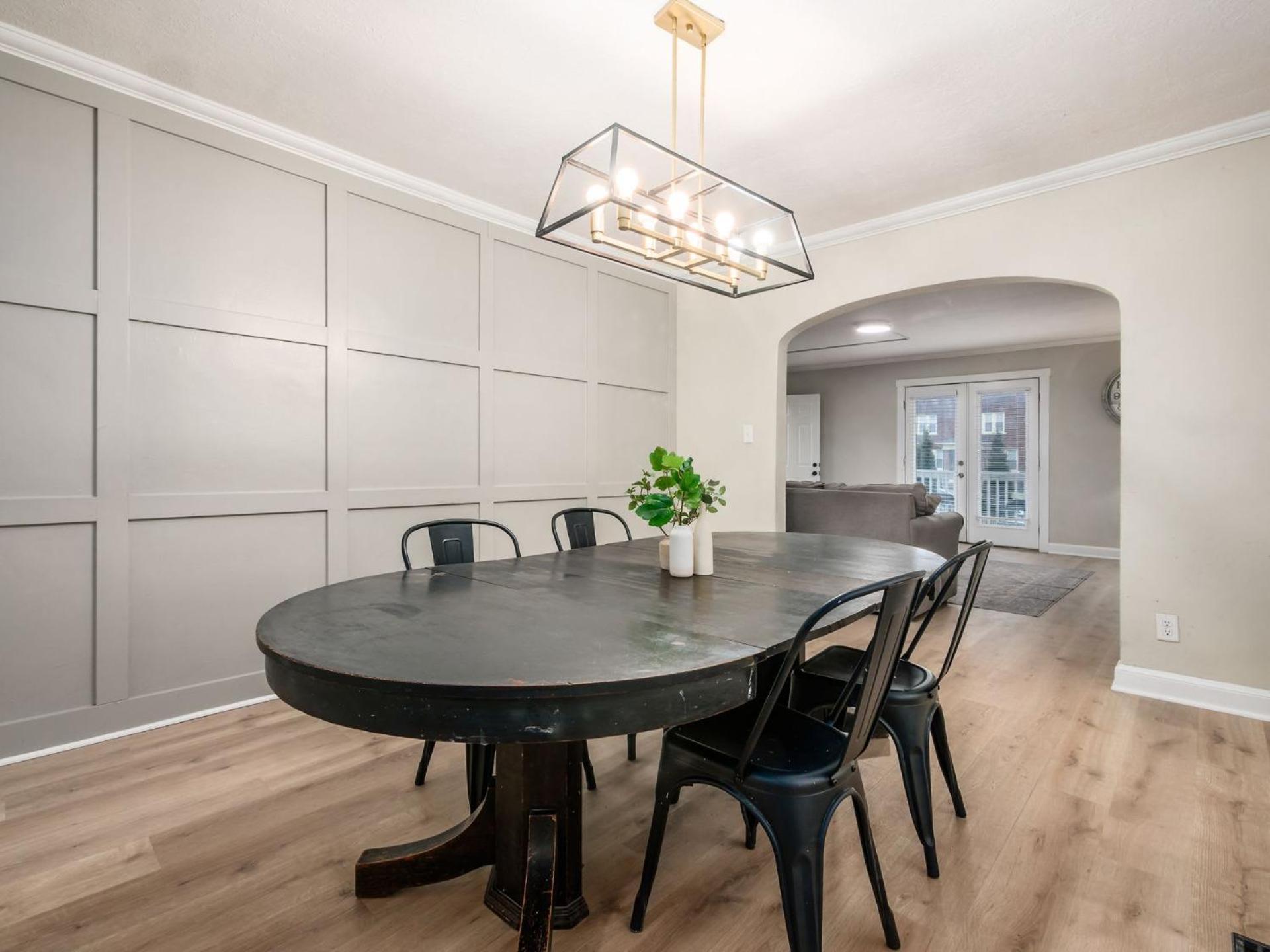 Вілла Housepitality - The Osu Mansion- Osu Sleeps 20 Колумбус Екстер'єр фото