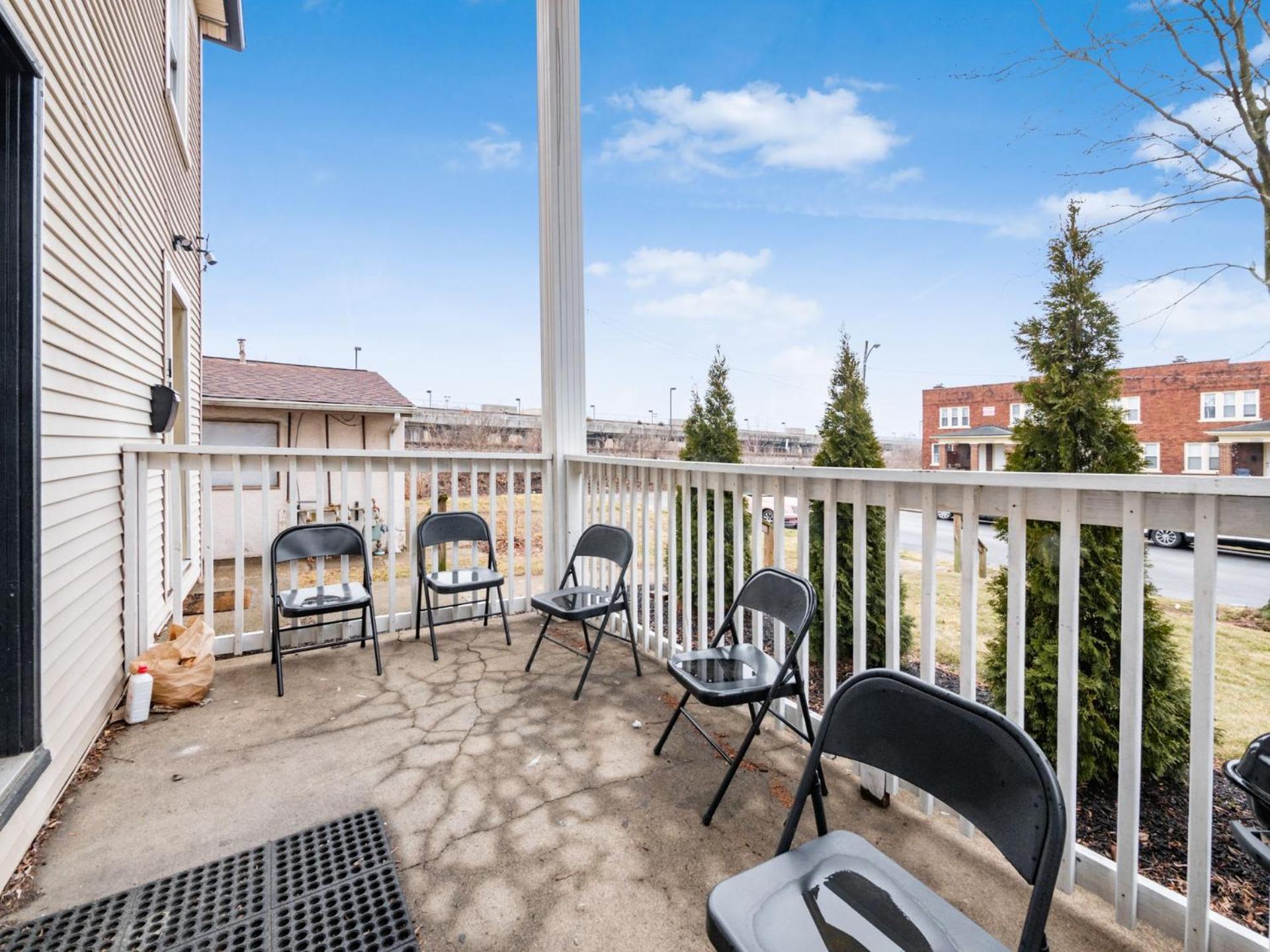 Вілла Housepitality - The Osu Mansion- Osu Sleeps 20 Колумбус Екстер'єр фото